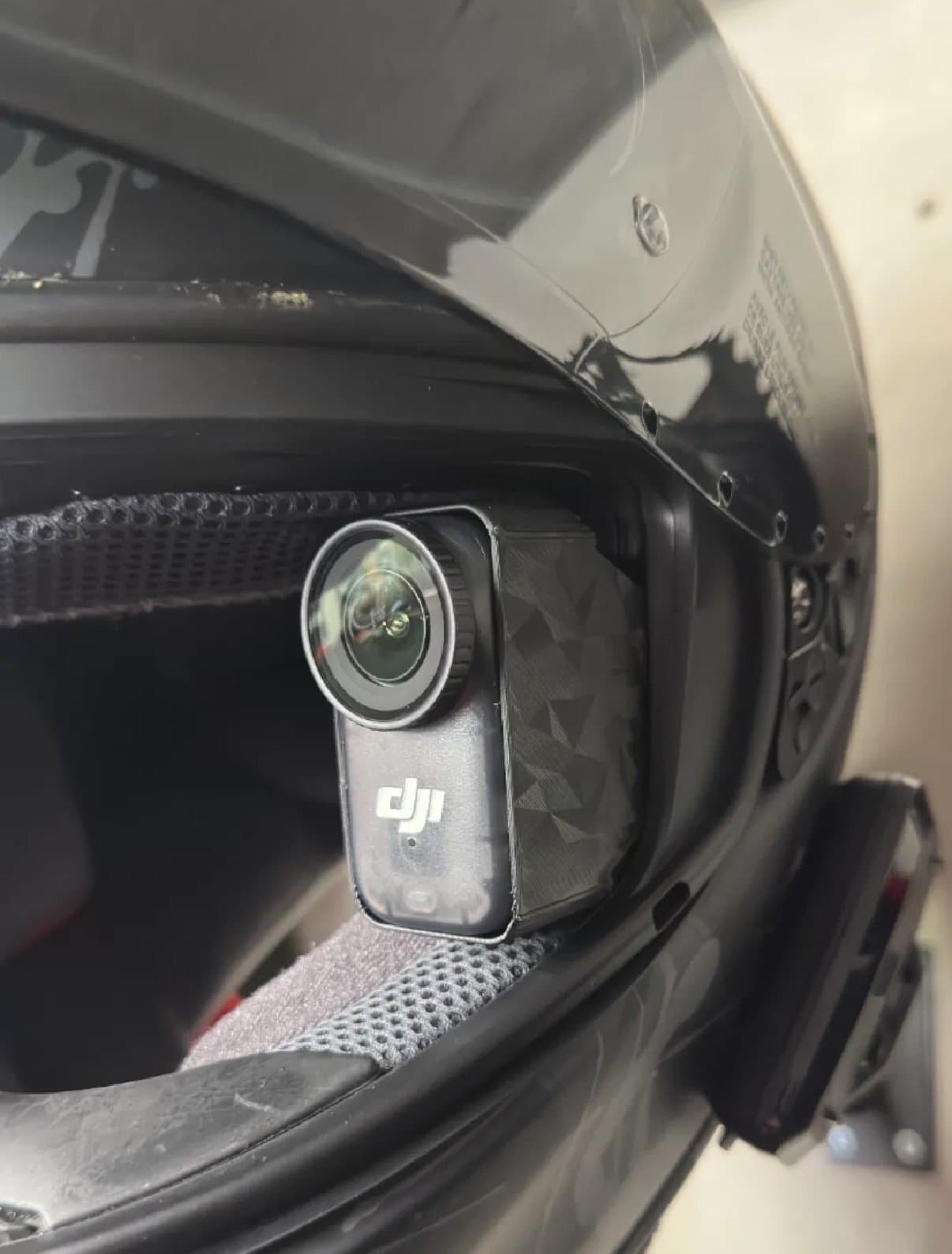Action Cam Helmet Mount