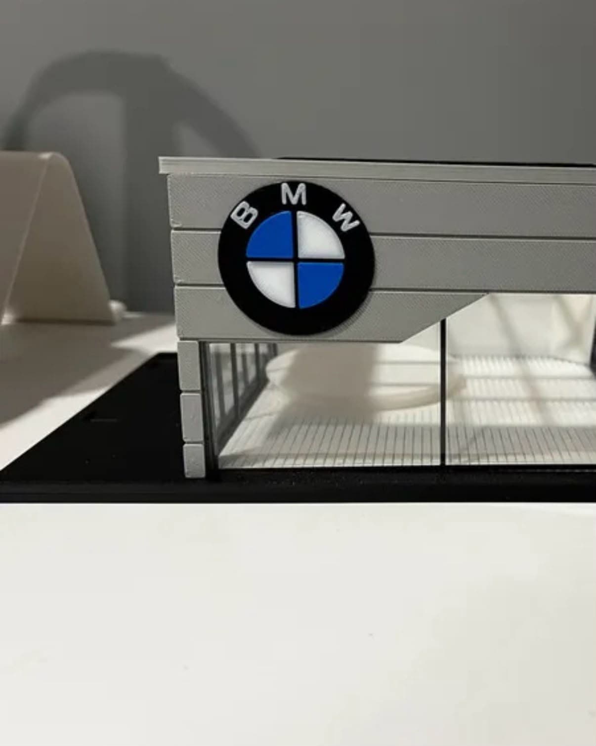 BMW Showroom Diorama
