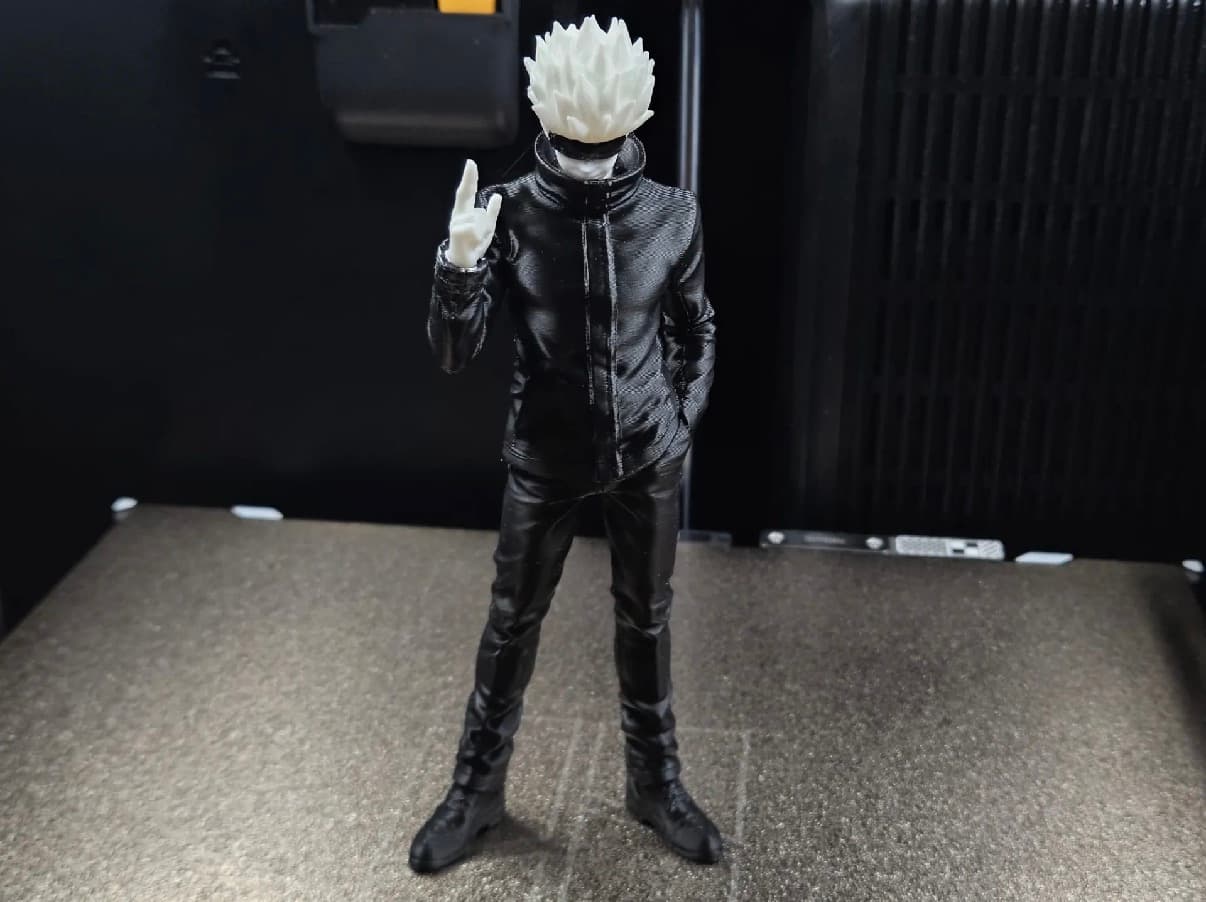 Silent Sorcerer Figure